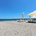 Meduza Hotel 3*
