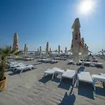 Hotel Meduza